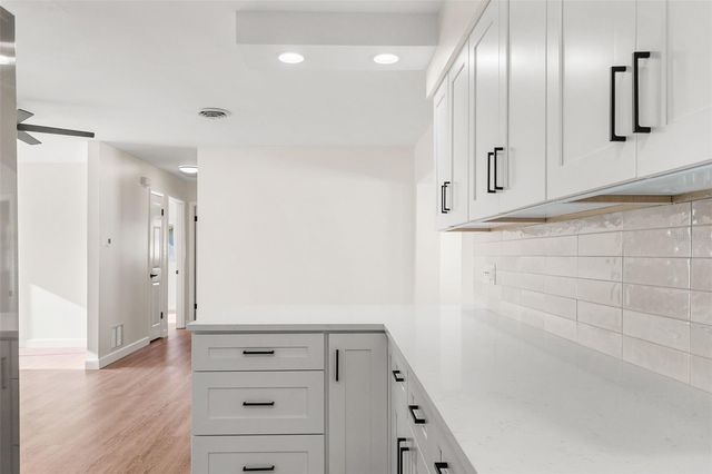 354 BURKE ROAD, Venice, FL 34293