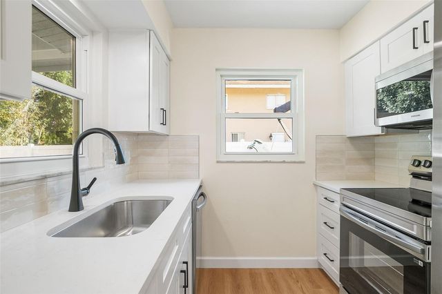 354 BURKE ROAD, Venice, FL 34293