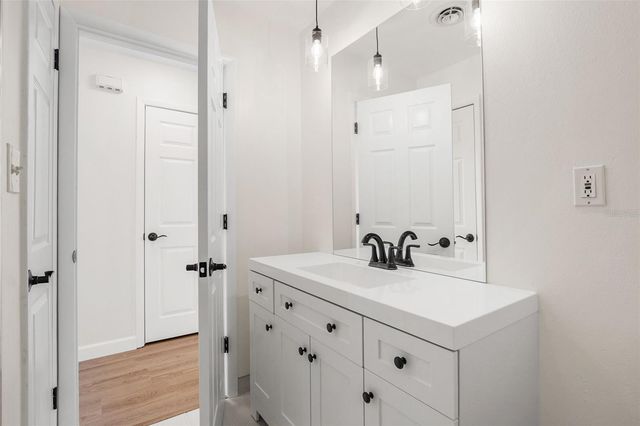 354 BURKE ROAD, Venice, FL 34293