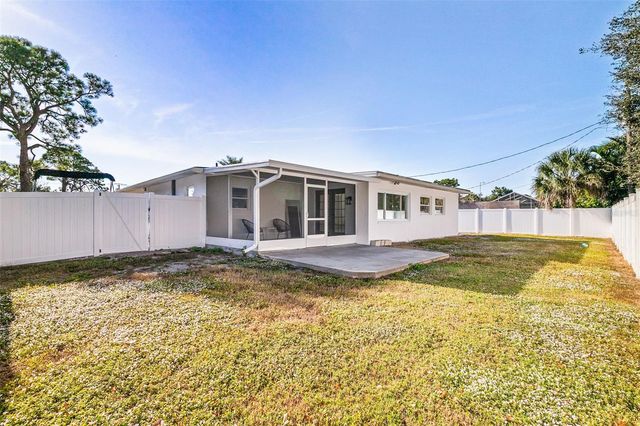 354 BURKE ROAD, Venice, FL 34293