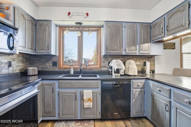 3018 Gleneagle Drive, Findlay, OH 45840