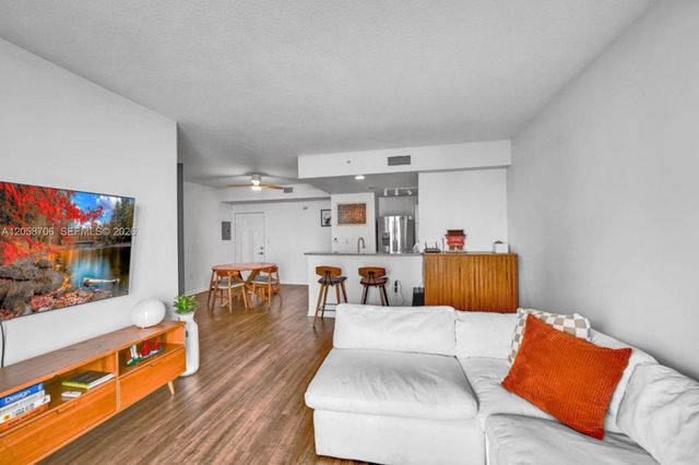 275 NE 18th St 1809, Miami, FL 33132