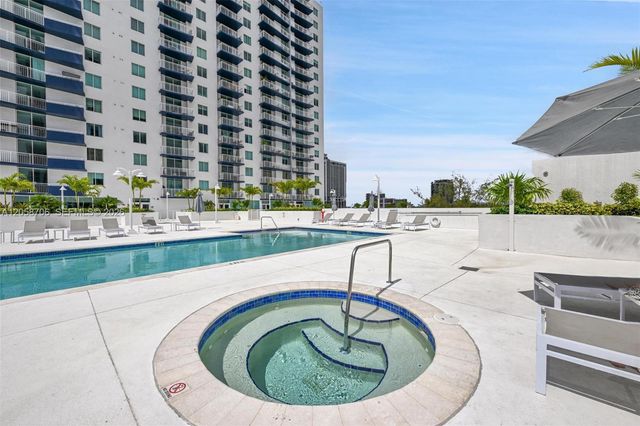 275 NE 18th St 1809, Miami, FL 33132