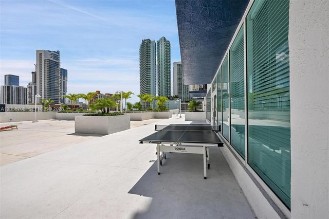 275 NE 18th St 1809, Miami, FL 33132