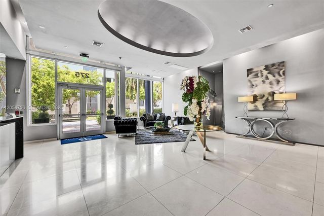 275 NE 18th St 1809, Miami, FL 33132