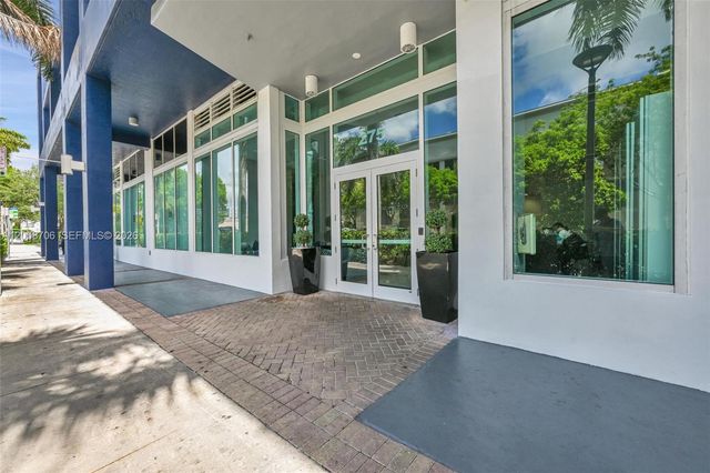 275 NE 18th St 1809, Miami, FL 33132