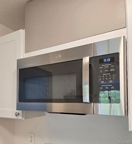 3550 S Harlan Street 220, Denver, CO 80235