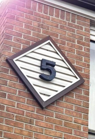 3550 S Harlan Street 220, Denver, CO 80235