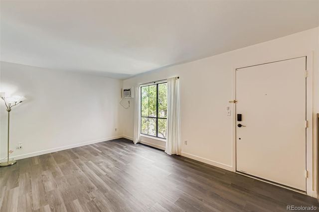 3550 S Harlan Street 220, Denver, CO 80235