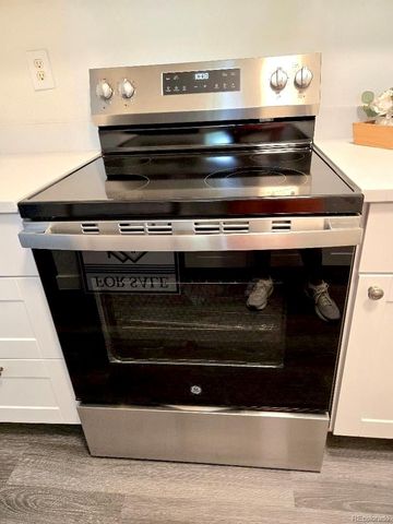 3550 S Harlan Street 220, Denver, CO 80235