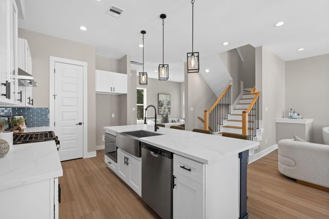 5824 Highland Sun Lane, Houston, TX 77091