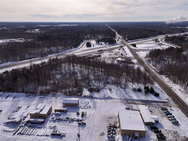 13537 M 140, South Haven, MI 49090