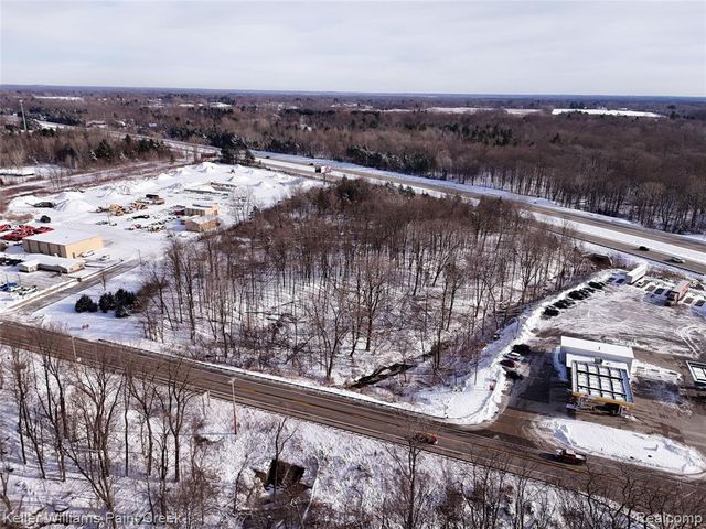 13537 M 140, South Haven, MI 49090