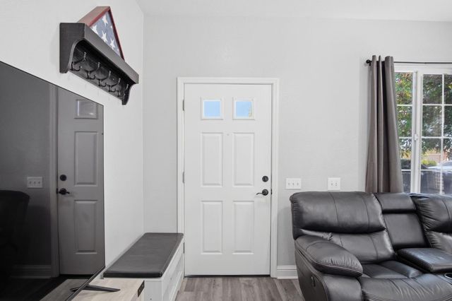 6219 Howard Ave, Riverbank, CA 95367