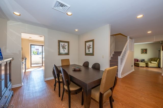 48 Musano Ct 48, West Orange Twp., NJ 07052