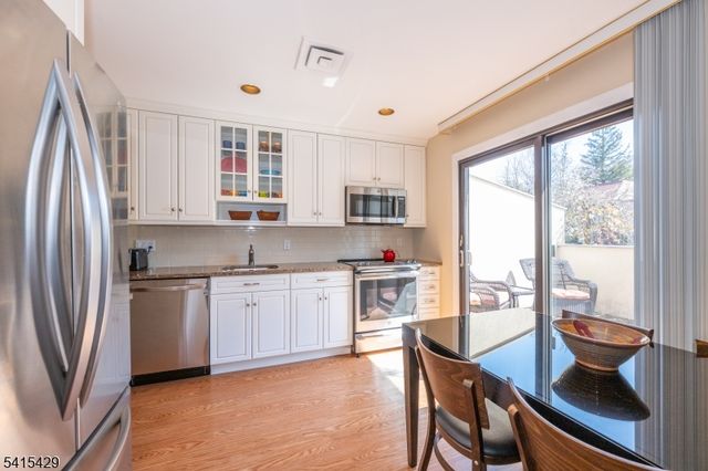 48 Musano Ct 48, West Orange Twp., NJ 07052