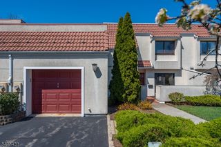 48 Musano Ct 48, West Orange Twp., NJ 07052
