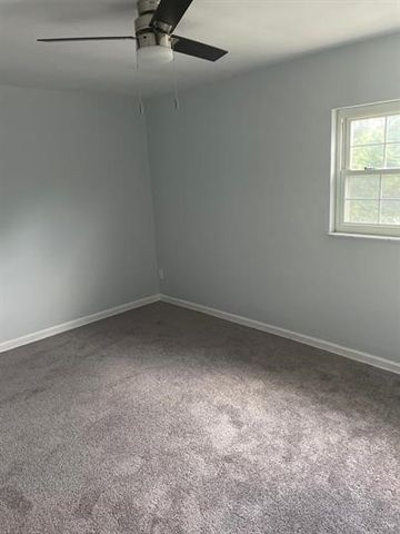 577 Lucia Dr, Wilkins Twp, PA 15221