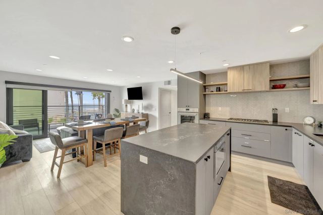 807 Seacoast Dr, Imperial Beach, CA 91932