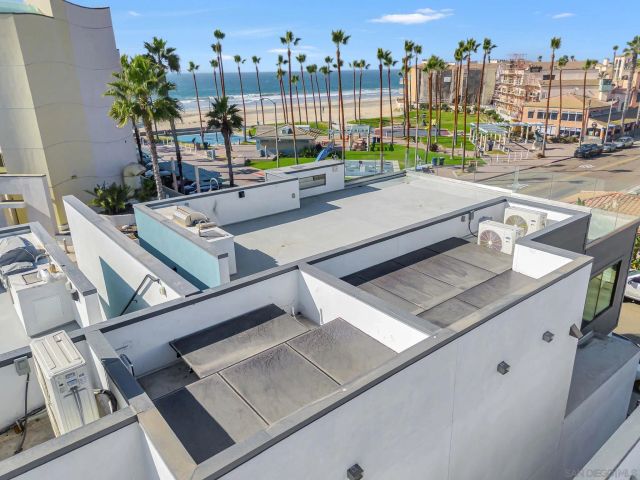 807 Seacoast Dr, Imperial Beach, CA 91932