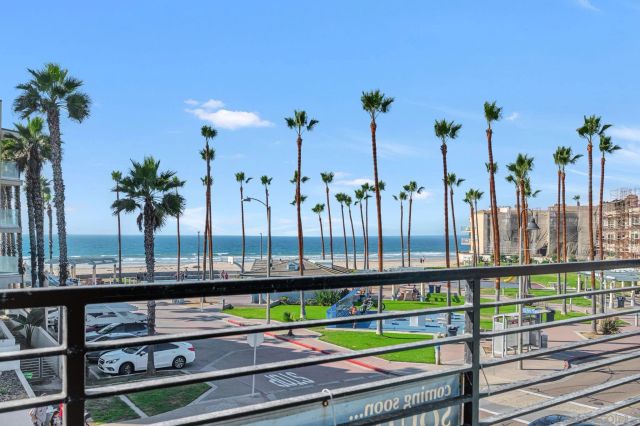 807 Seacoast Dr, Imperial Beach, CA 91932