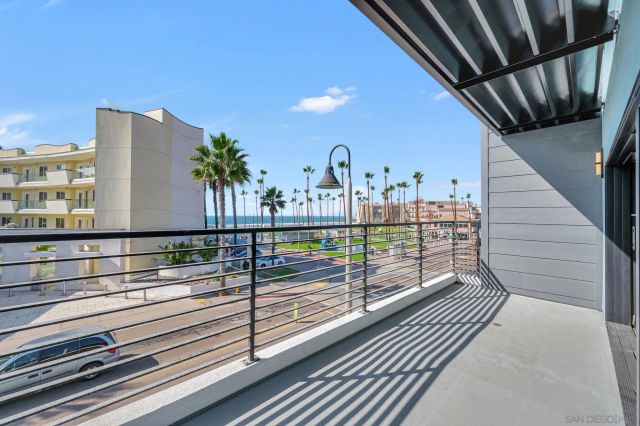 807 Seacoast Dr, Imperial Beach, CA 91932