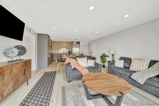 807 Seacoast Dr, Imperial Beach, CA 91932