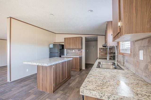 245 Lelon Lane, Springtown, TX 76082