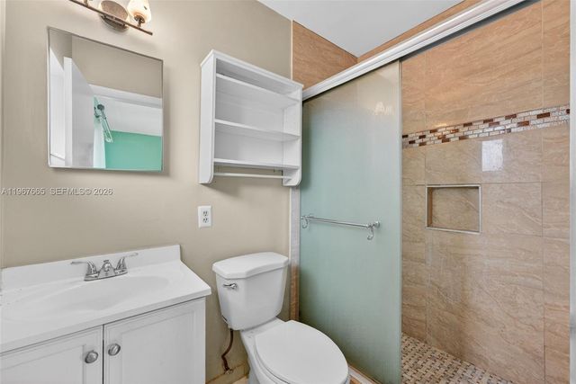 1919 NW 38th St, Oakland Park, FL 33309