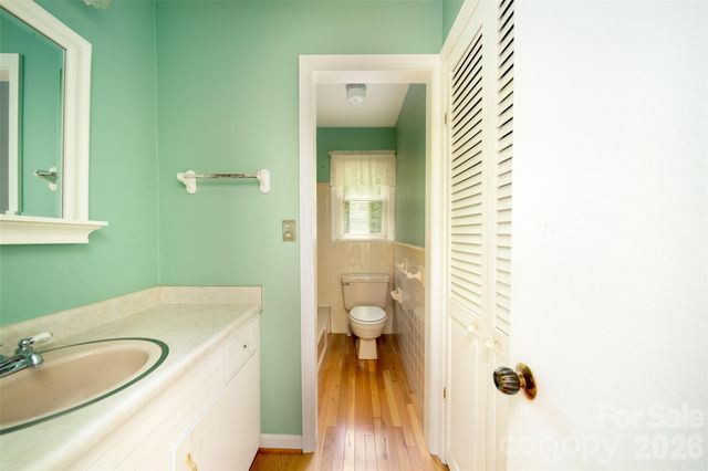 821 Tanasee Gap Road, Balsam Grove, NC 28708
