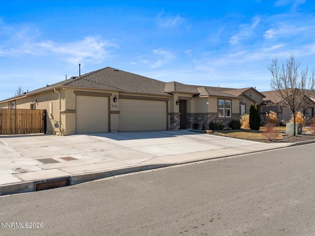 718 Treasure City Drive, Spanish Springs, NV 89441