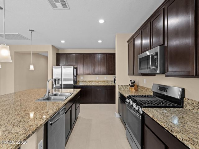 718 Treasure City Drive, Spanish Springs, NV 89441