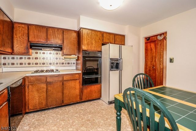 34 E Prescott Ave, Woodbridge Twp., NJ 07067