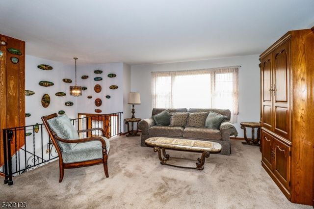 34 E Prescott Ave, Woodbridge Twp., NJ 07067