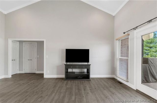 1361 E Scenic View Drive, Madison, IN 47250