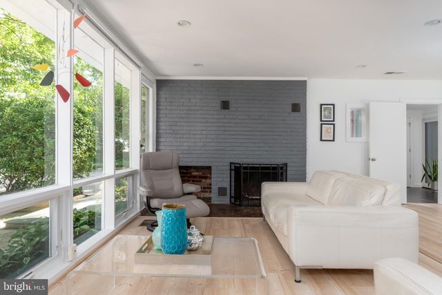 7216 STAFFORD RD, Alexandria, VA 22307