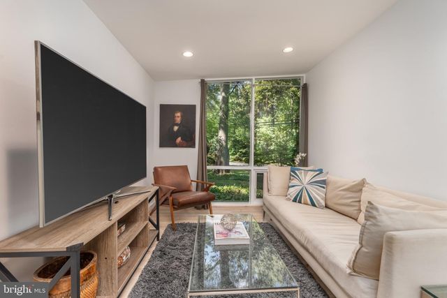 7216 STAFFORD RD, Alexandria, VA 22307