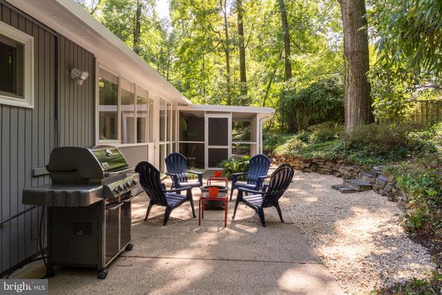 7216 STAFFORD RD, Alexandria, VA 22307