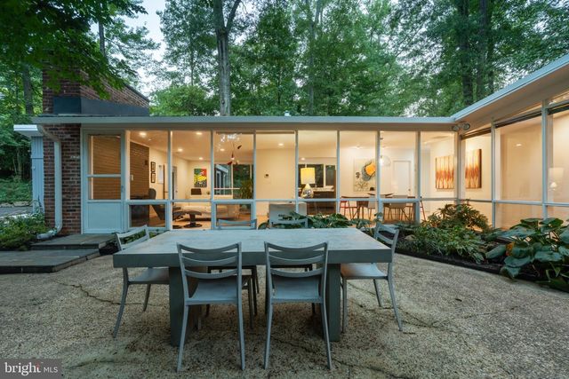 7216 STAFFORD RD, Alexandria, VA 22307