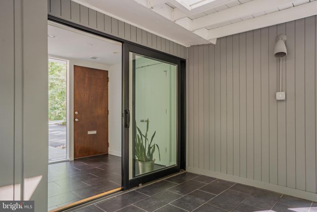 7216 STAFFORD RD, Alexandria, VA 22307
