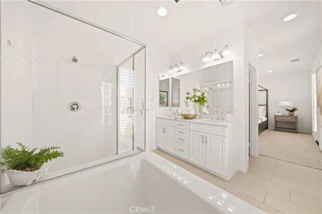 161 Fixie, Irvine, CA 92618