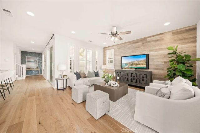 161 Fixie, Irvine, CA 92618