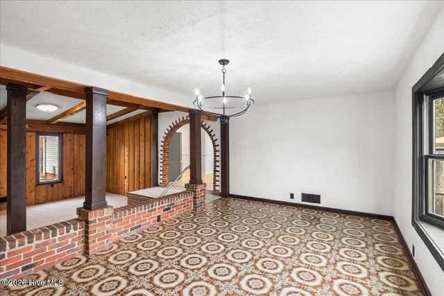 742 Newport Road, Fayetteville, NC 28314