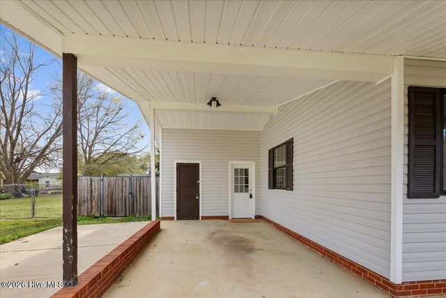 742 Newport Road, Fayetteville, NC 28314