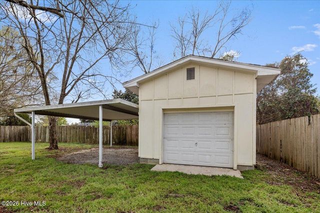 742 Newport Road, Fayetteville, NC 28314