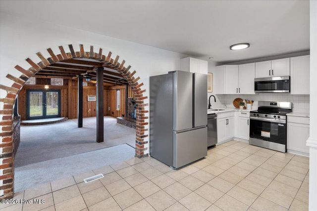 742 Newport Road, Fayetteville, NC 28314