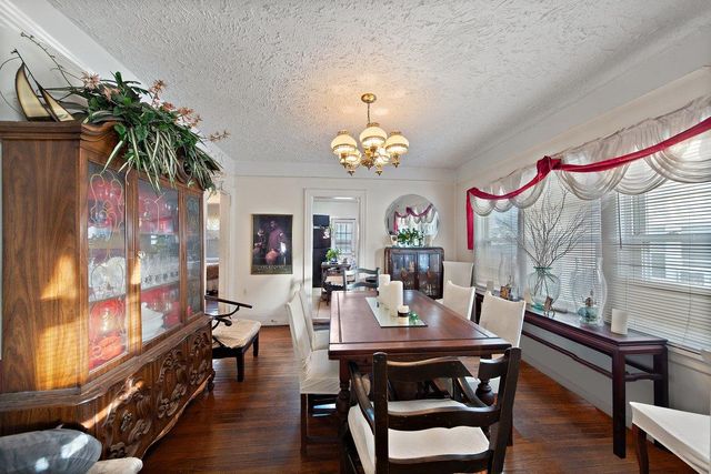 4534 Hoxie Street, Bronx, NY 10470