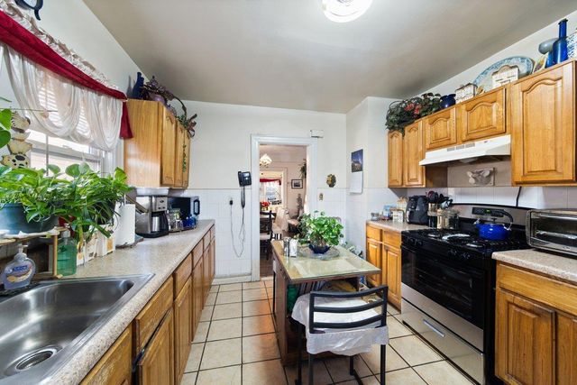 4534 Hoxie Street, Bronx, NY 10470
