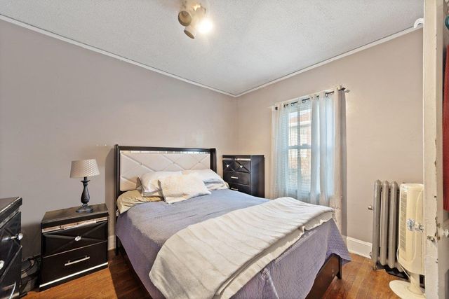 4534 Hoxie Street, Bronx, NY 10470