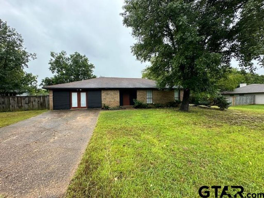 103 Jamie Dr, Whitehouse, TX 75791
